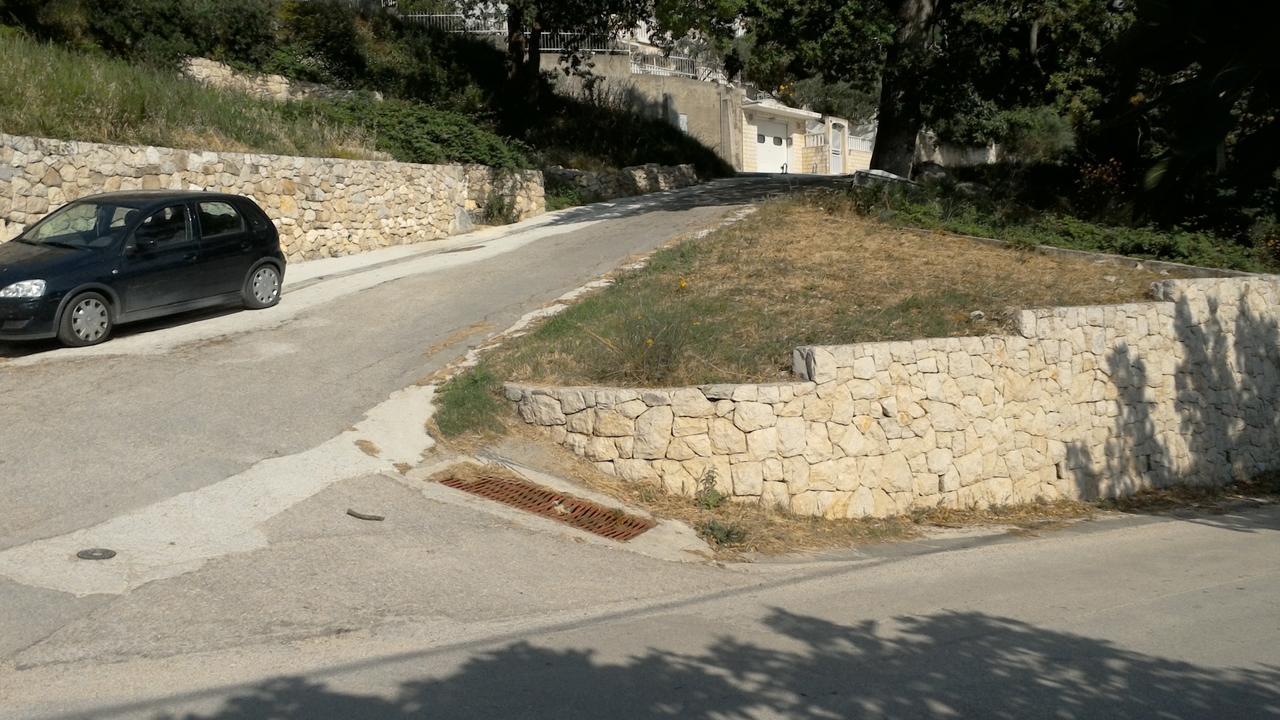 Apartments Milina Omiš Buitenkant foto