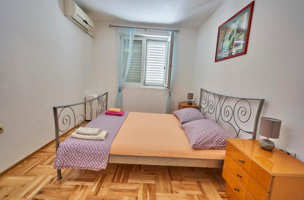 Apartments Milina Omiš Buitenkant foto