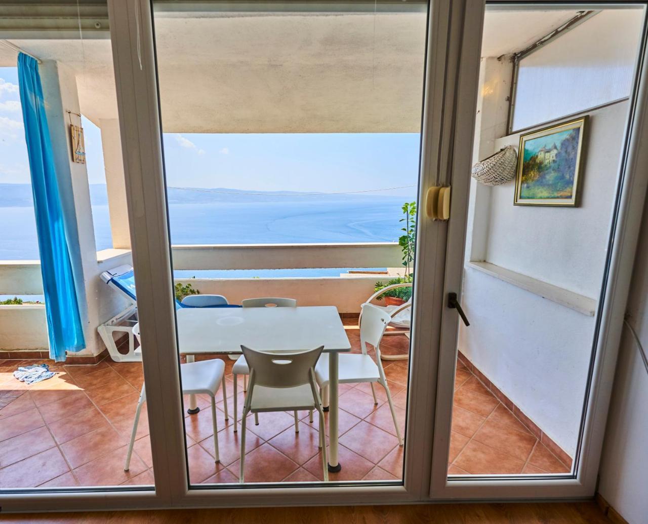 Apartments Milina Omiš Buitenkant foto