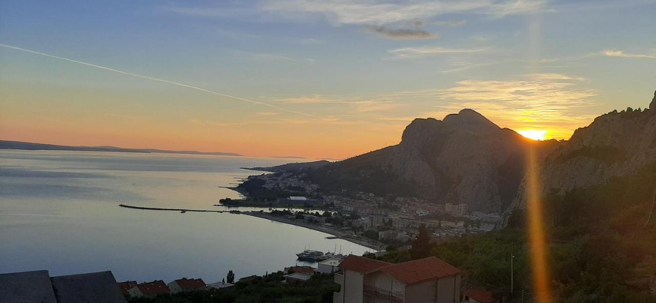 Apartments Milina Omiš Buitenkant foto